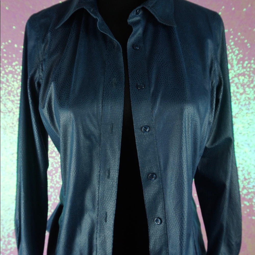 Women’s vintage snakeskin button down